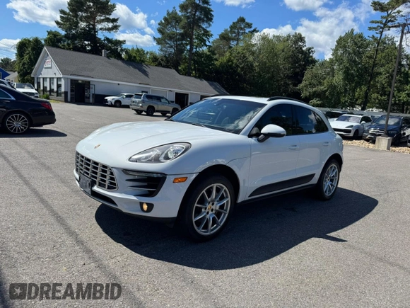 2016 Porsche Macan S with VIN WP1AB2A54GLB50415, listed as a Copart auction lot 66044615 with 179,910 mi miles and Clean title. Bid and sale history available at DreamBid. Image 1.
