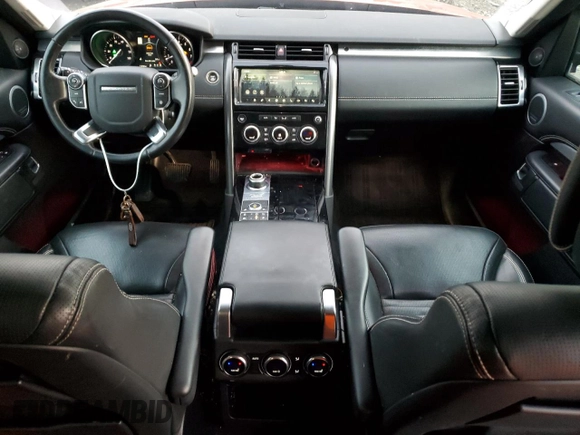 2017 Land Rover Discovery First Edition with VIN SALRTBBV2HA016542, listed as a Copart auction lot 85986704 with 118,783 mi miles and Salvage Title. Bid and sale history available at carsss.com. Image 8.