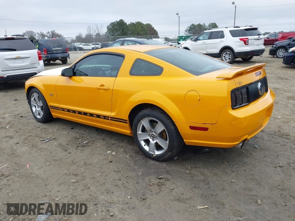 2007 Ford Mustang GT Deluxe with VIN 1ZVFT82H675285686, listed as a IAAI auction lot 41478777 with 189,083 mi miles. Bid and sale history available at carsss.com. Image 3.