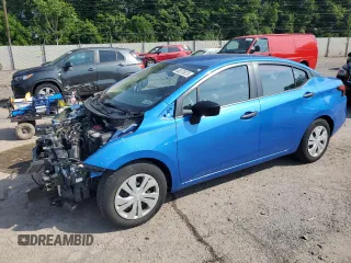 2020 Nissan Versa S z VIN 3N1CN8DV9LL820767, wystawiony jako Copart lot #60073675 z przebiegiem 28 107 mil mil oraz Szkoda całkowita • Salvage title. Historia ofert i sprzedaży dostępna na DreamBid. Obrazek 1.