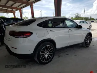 2021 Mercedes-Benz GLC 300 with VIN W1N0J8EB2MF930967, listed as a Copart auction lot 61205125 with 72,424 mi miles and Salvage title. Bid and sale history available at DreamBid. Image 3.