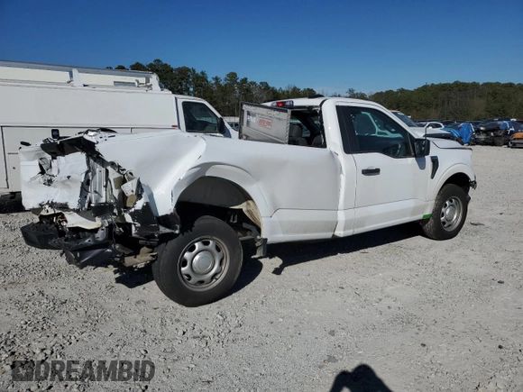2023 Ford F-150 XL with VIN 1FTMF1CB5PKG04452, listed as a Copart auction lot 44376705 with 23,722 mi miles and Salvage Title. Bid and sale history available at carsss.com. Image 3.