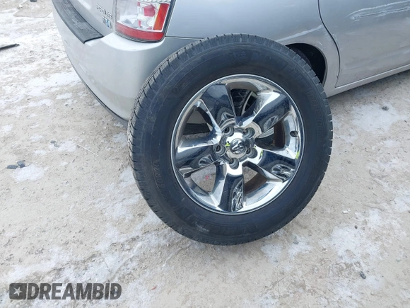 2018 Ram 1500 Big Horn with VIN 3C6RR7LG2JG241027, listed as a IAAI auction lot 41630118 with 103,033 mi miles. Bid and sale history available at carsss.com. Image 12.