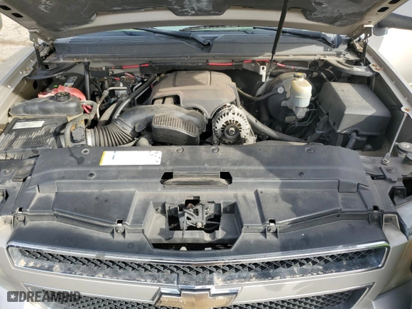 2009 Chevrolet Suburban LT w/2LT with VIN 1GNFC26J69J107100, listed as a Copart auction lot 42583415 with 265,445 mi miles and Salvage Title. Bid and sale history available at carsss.com. Image 12.