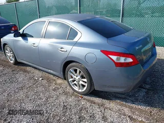 2010 Nissan Maxima SV z VIN 1N4AA5AP3AC801120, wystawiony jako IAAI lot #41928922 z przebiegiem 177 527 mil mil oraz . Historia ofert i sprzedaży dostępna na DreamBid. Obrazek 3.