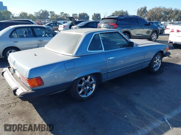 1985 Mercedes-Benz 380 z VIN WDBBA45C6FA020254, wystawiony jako IAAI lot #41254573 z przebiegiem 74 344 mil mil oraz . Historia ofert i sprzedaży dostępna na DreamBid. Obrazek 13.
