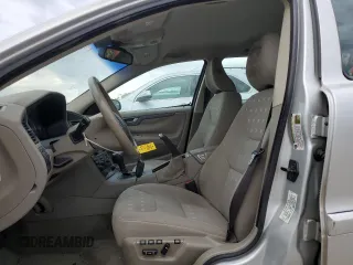 2005 Volvo V70 with VIN YV1SW592352516898, listed as a Copart auction lot 73505544 with 80,871 mi miles and Salvage Title. Bid and sale history available at carsss.com. Image 7.