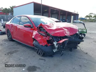 2014 Volkswagen Jetta GLI Edition 30 z VIN 3VW4S7AJ3EM208645, wystawiony jako IAAI lot #41570126 z przebiegiem 149 802 mil mil oraz . Historia ofert i sprzedaży dostępna na DreamBid. Obrazek 1.