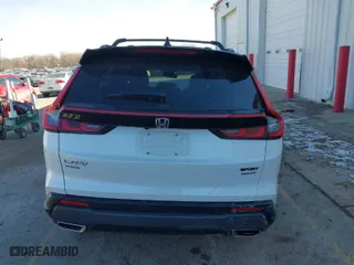 2024 Honda CR-V Hybrid Sport Touring with VIN 7FARS6H93RE072952, listed as a IAAI auction lot 41427199 with 22,568 mi miles. Bid and sale history available at carsss.com. Image 17.