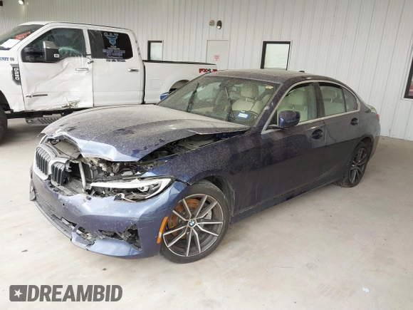 2020 BMW 3 Series 330i with VIN 3MW5R1J00L8B42355, listed as a IAAI auction lot 41817750 with 52,069 mi miles. Bid and sale history available at carsss.com. Image 17.