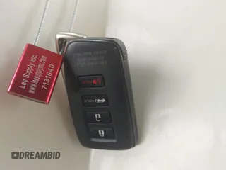 2021 Lexus NX 300 z VIN JTJGARBZ7M2197462, wystawiony jako IAAI lot #41829442 z przebiegiem 35 691 mil mil oraz . Historia ofert i sprzedaży dostępna na DreamBid. Obrazek 11.