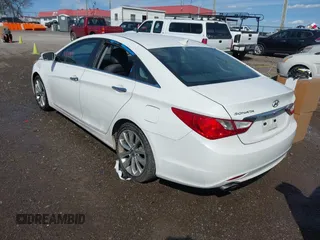 2011 Hyundai Sonata SE with VIN 5NPEC4AC1BH165655, listed as a IAAI auction lot 41874975 with 156,482 mi miles. Bid and sale history available at carsss.com. Image 3.