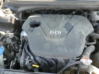 2017 Hyundai Veloster с VIN KMHTC6AD5HU308290, выставлен на аукционе Copart как лот 70411795 с пробегом 111 011 миль миль и Списание • Salvage title. История ставок и продаж доступна на DreamBid. Изображение 13.