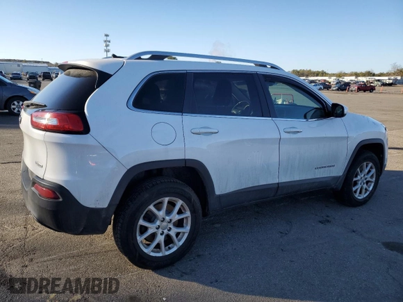 2014 Jeep Cherokee Altitude with VIN 1C4PJMCB2EW140863, listed as a Copart auction lot 48230875 with 102,220 mi miles and Clean Title. Bid and sale history available at DreamBid. Image 3.