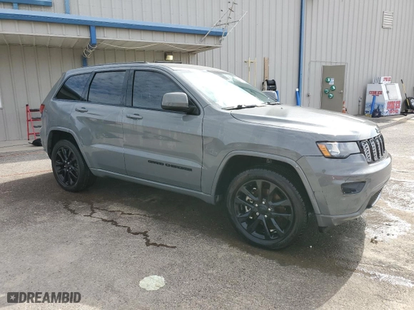2021 Jeep Grand Cherokee Laredo X with VIN 1C4RJEAG1MC812893, listed as a Copart auction lot 45236085 with 43,286 mi miles and Salvage Title. Bid and sale history available at carsss.com. Image 4.