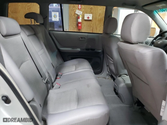 2004 Toyota Highlander with VIN JTEHD21A740027465, listed as a Copart auction lot 76960644 with 124,477 mi miles and Clean Title. Bid and sale history available at carsss.com. Image 11.