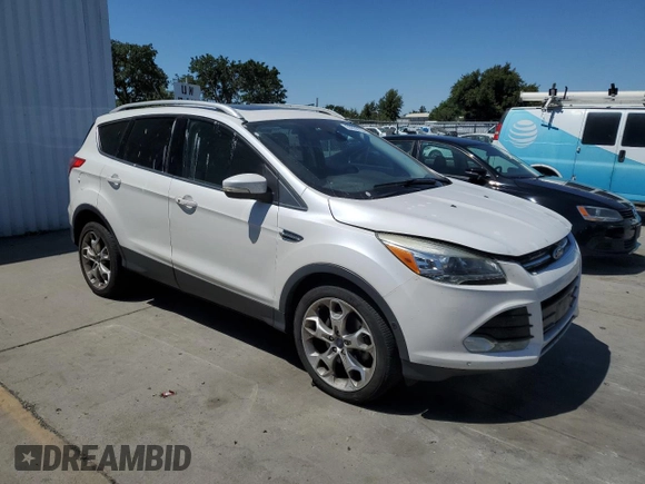 2015 Ford Escape Titanium with VIN 1FMCU0J95FUA92671, listed as a Copart auction lot 63930755 with 191,209 mi miles and Clean title. Bid and sale history available at DreamBid. Image 4.