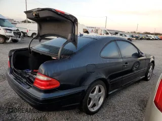 2002 Mercedes-Benz CLK 320/430 with VIN WDBLJ70G12F198831, listed as a Copart auction lot 73933824 with Not Provided miles and Salvage Title. Bid and sale history available at carsss.com. Image 3.