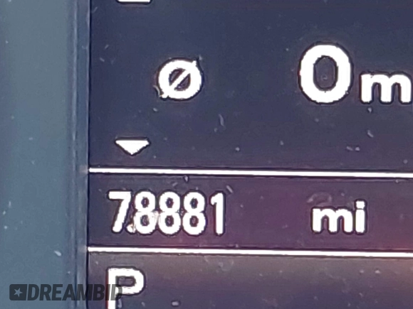 2017 Audi Q3 Premium Plus z VIN WA1JCCFS5HR003127, wystawiony jako IAAI lot #42060877 z przebiegiem 78 881 mil mil oraz . Historia ofert i sprzedaży dostępna na DreamBid. Obrazek 15.