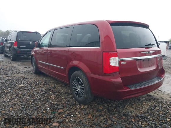 2014 Chrysler Town & Country S with VIN 2C4RC1HG6ER307238, listed as a IAAI auction lot 41852666 with 131,301 mi miles. Bid and sale history available at carsss.com. Image 3.