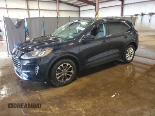 2021 Ford Escape SE with VIN 1FMCU0G64MUA69456, listed as a Copart auction lot 61559705 with 143,463 mi miles and Clean title. Bid and sale history available at DreamBid. Image 1.
