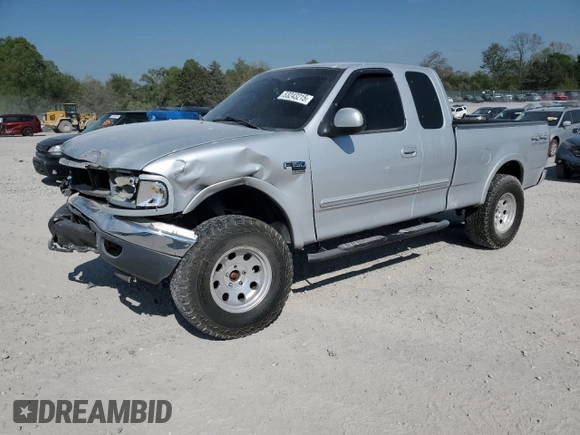 2000 Ford F-150 XL with VIN 1FTRX18L8YNB58706, listed as a Copart auction lot 53243215 with 0 mi miles and Salvage Title. Bid and sale history available at carsss.com. Image 1.