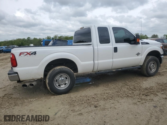 2015 Ford F-250 XLT with VIN 1FT7X2BTXFED40491, listed as a Copart auction lot 54369855 with 233,459 mi miles and Salvage title. Bid and sale history available at DreamBid. Image 3.