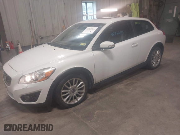 2011 Volvo C30 with VIN YV1672MK3B2225625, listed as a IAAI auction lot 42362504 with 75,845 mi miles and . Bid and sale history available at DreamBid. Image 2.