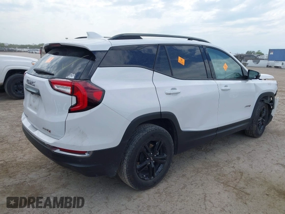 2022 GMC Terrain AT4 with VIN 3GKALYEV4NL250578, listed as a IAAI auction lot 42218524 with 24,680 mi miles and . Bid and sale history available at DreamBid. Image 4.