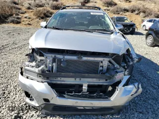 2018 Subaru Crosstrek Limited z VIN JF2GTAMC6J8286098, wystawiony jako Copart lot #46477435 z przebiegiem 90 375 mil mil oraz Szkoda całkowita • Salvage title. Historia ofert i sprzedaży dostępna na DreamBid. Obrazek 5.