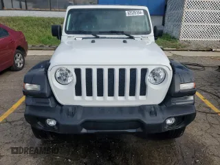 2022 Jeep Wrangler Unlimited Willys with VIN 1C4HJXDN5NW132965, listed as a Copart auction lot 62539184 with 44,325 mi miles and Salvage Title. Bid and sale history available at DreamBid. Image 5.