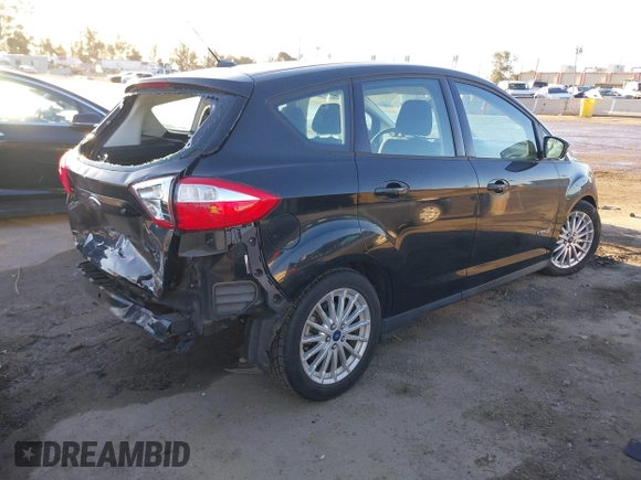 2014 Ford C-Max SE z VIN 1FADP5AU6EL510196, wystawiony jako IAAI lot #41827526 z przebiegiem 87 431 mil mil oraz . Historia ofert i sprzedaży dostępna na DreamBid. Obrazek 4.