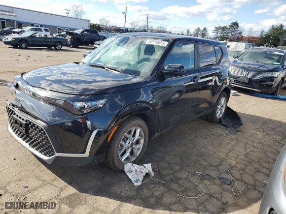 2024 Kia Soul LX with VIN KNDJ23AU1R7901738, listed as a Copart auction lot 50190085 with 3,835 mi miles and Salvage Title. Bid and sale history available at carsss.com. Image 1.