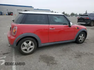 2009 MINI Hardtop with VIN WMWMF33529TW77066, listed as a Copart auction lot 55321915 with 139,901 mi miles and Clean Title. Bid and sale history available at DreamBid. Image 3.