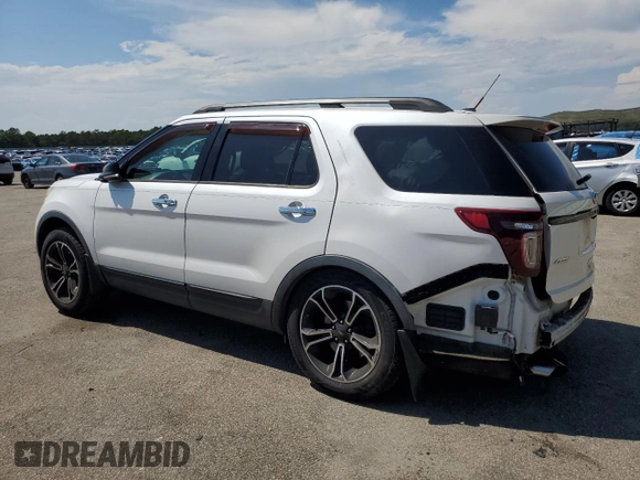 2014 Ford Explorer Sport with VIN 1FM5K8GT3EGB31688, listed as a Copart auction lot 61544605 with 71,061 mi miles and Salvage title. Bid and sale history available at DreamBid. Image 2.