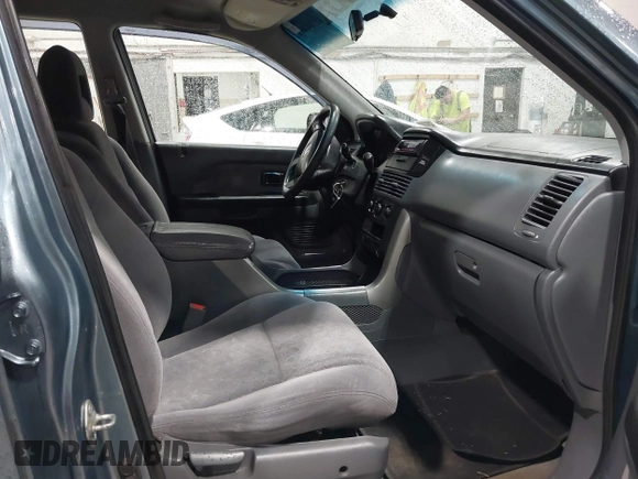 2005 Honda Pilot LX с VIN 2HKYF181X5H543306, выставлен на аукционе IAAI как лот 41764461 с пробегом 187 921 миль миль и . История ставок и продаж доступна на DreamBid. Изображение 5.