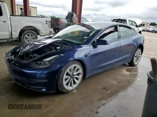 2022 Tesla Model 3 z VIN 5YJ3E1EA7NF289098, wystawiony jako Copart lot #60637005 z przebiegiem 152 060 mil mil oraz Czysty tytuł • Clean title. Historia ofert i sprzedaży dostępna na DreamBid. Obrazek 1.