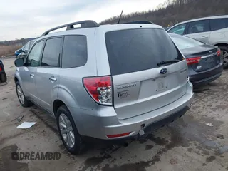 2011 Subaru Forester 2.5X Premium with VIN JF2SHACCXBH718187, listed as a IAAI auction lot 38508312 with 219,724 mi miles. Bid and sale history available at carsss.com. Image 3.