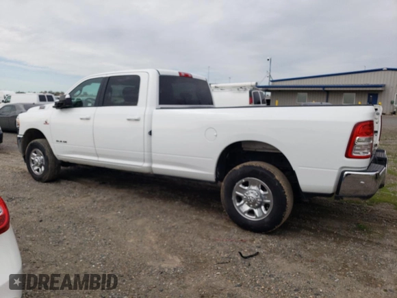 2022 Ram 3500 SLT with VIN 3C63R3HL0NG104470, listed as a Copart auction lot 49731435 with 51,996 mi miles and Salvage Title. Bid and sale history available at carsss.com. Image 2.