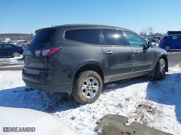 2016 Chevrolet Traverse LS with VIN 1GNKRFKD9GJ341751, listed as a IAAI auction lot 41614772 with 1 mi miles. Bid and sale history available at carsss.com. Image 4.