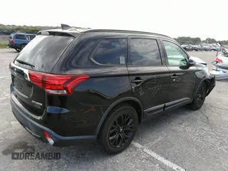 2018 Mitsubishi Outlander SE with VIN JA4AD3A37JZ049609, listed as a IAAI auction lot 34950612 with 85,719 mi miles and . Bid and sale history available at DreamBid. Image 4.