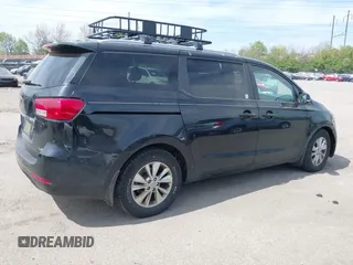2016 Kia Sedona LX with VIN KNDMB5C13G6209401, listed as a IAAI auction lot 42091953 with 171,068 mi miles. Bid and sale history available at carsss.com. Image 4.