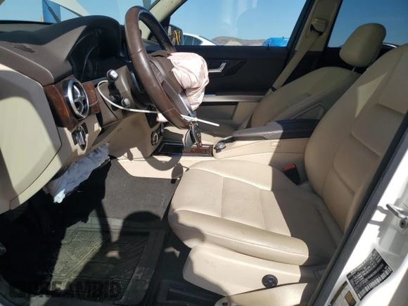 2015 Mercedes-Benz GLK 350 with VIN WDCGG5HB6FG432437, listed as a Copart auction lot 52983905 with 83,847 mi miles and Salvage Title. Bid and sale history available at DreamBid. Image 7.