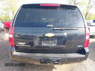 2012 Chevrolet Suburban LT с VIN 1GNSCJE05CR313048, выставлен на аукционе IAAI как лот 42127574 с пробегом 173 229 миль миль и . История ставок и продаж доступна на DreamBid. Изображение 17.