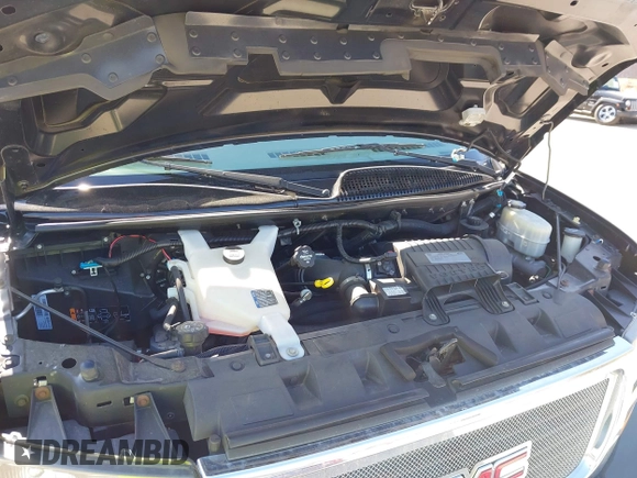 2018 GMC Savana Cargo Van with VIN 1GTW7BFG5J1160683, listed as a IAAI auction lot 41822345 with 81,359 mi miles. Bid and sale history available at carsss.com. Image 10.