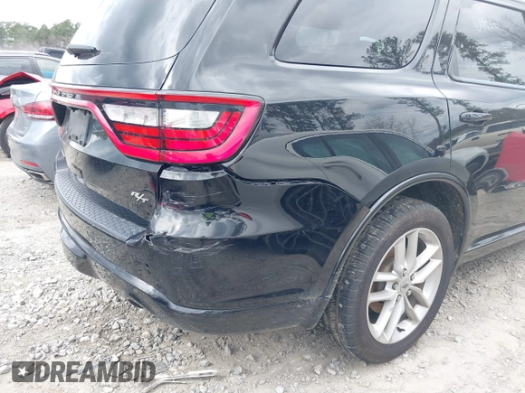 2023 Dodge Durango R/T Plus z VIN 1C4SDHCT6PC567436, wystawiony jako IAAI lot #41777587 z przebiegiem 69 616 mil mil oraz . Historia ofert i sprzedaży dostępna na DreamBid. Obrazek 6.