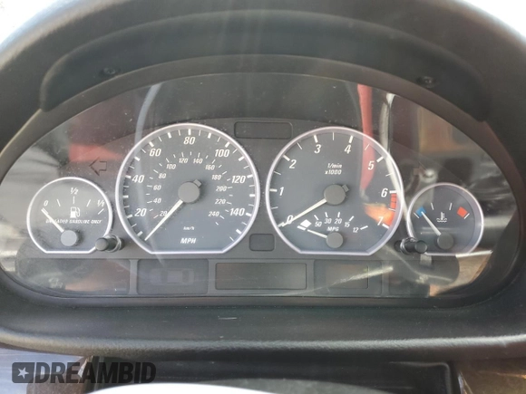 2001 BMW 3 Series 330Ci with VIN WBABS53401JU86736, listed as a Copart auction lot 58272325 with Not provided miles and Salvage title. Bid and sale history available at DreamBid. Image 9.