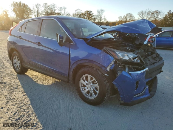 2018 Mitsubishi Eclipse Cross ES with VIN JA4AS3AA5JZ043067, listed as a Copart auction lot 82790524 with 0 mi miles and Salvage Title. Bid and sale history available at carsss.com. Image 4.
