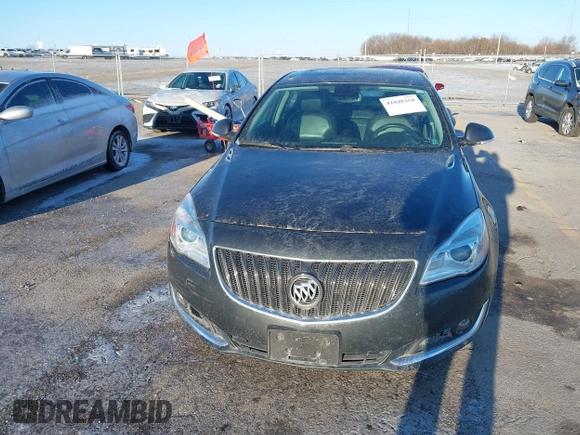 2015 Buick Regal Premium I with VIN 2G4GN5EX8F9236845, listed as a IAAI auction lot 41848258 with 116,485 mi miles. Bid and sale history available at carsss.com. Image 17.