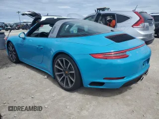 2017 Porsche 911 4S with VIN WP0BB2A98HS136078, listed as a Copart auction lot 75467624 with Not Provided miles and Non Repairable. Bid and sale history available at carsss.com. Image 2.